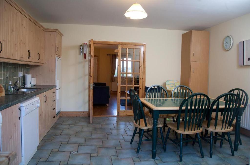 Ceol Na Mara Guest House Enniscrone Εξωτερικό φωτογραφία